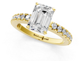 Yellow gold Emerald Solitaire Diamond with Pavé Band and Four-Prong Setting_81