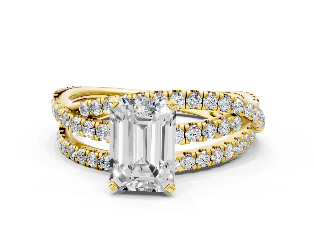 Yellow gold Emerald Solitaire Twist Band with Pavé Setting and Four-Prong Setting_128
