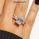 Yellow gold Emerald Three-Stone Diamond Ring with Pavé Split Shank and Four-Prong Setting_121