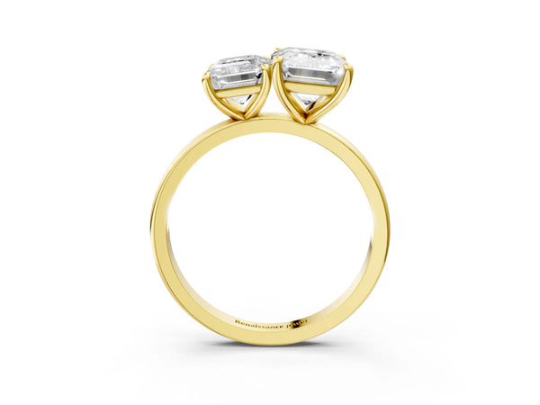 Yellow gold Emerald and Emerald Cut Toi Moi Ring with Prong Setting