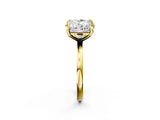 Yellow gold Emerald and Princess Toi Moi Ring with Prong Setting and Plain Band 2