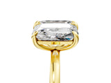 Yellow gold Emerald and Radiant Toi Moi Ring with Prong Setting and Plain Band_45