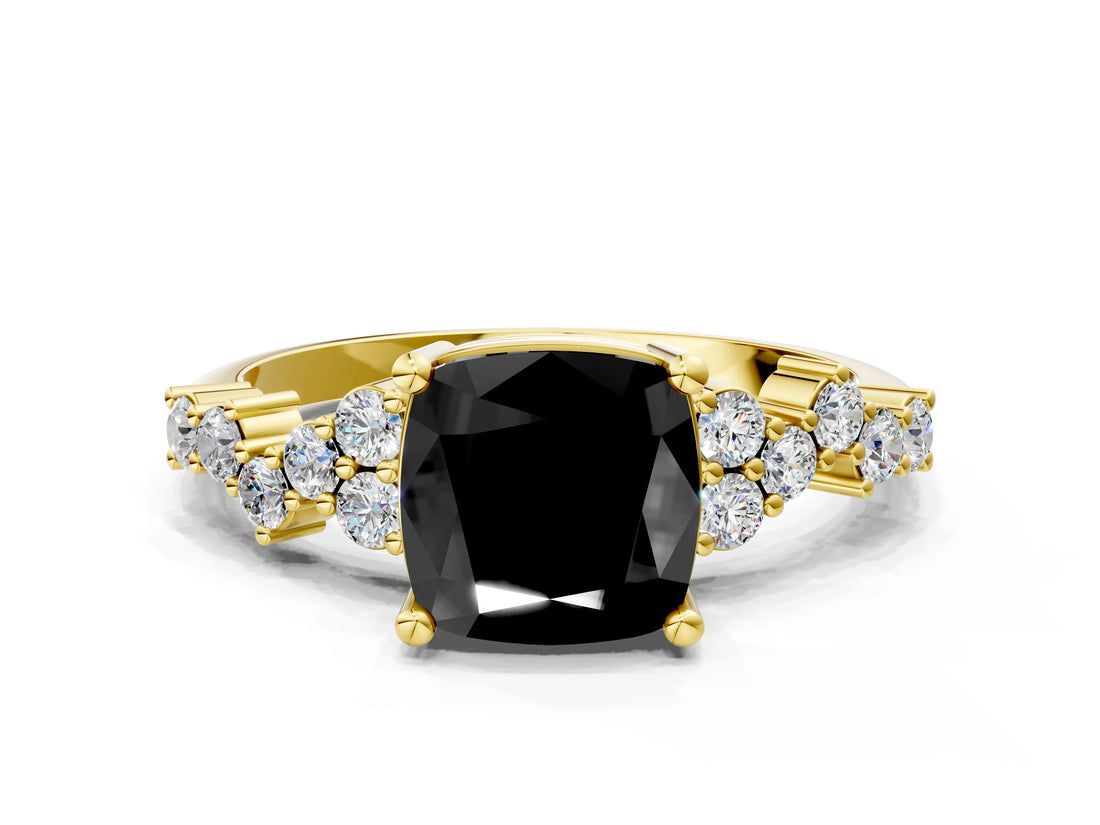 Yellow gold Fancy Black Cushion Cut Diamond Cluster Pavé Band with Four-Prong Setting_3