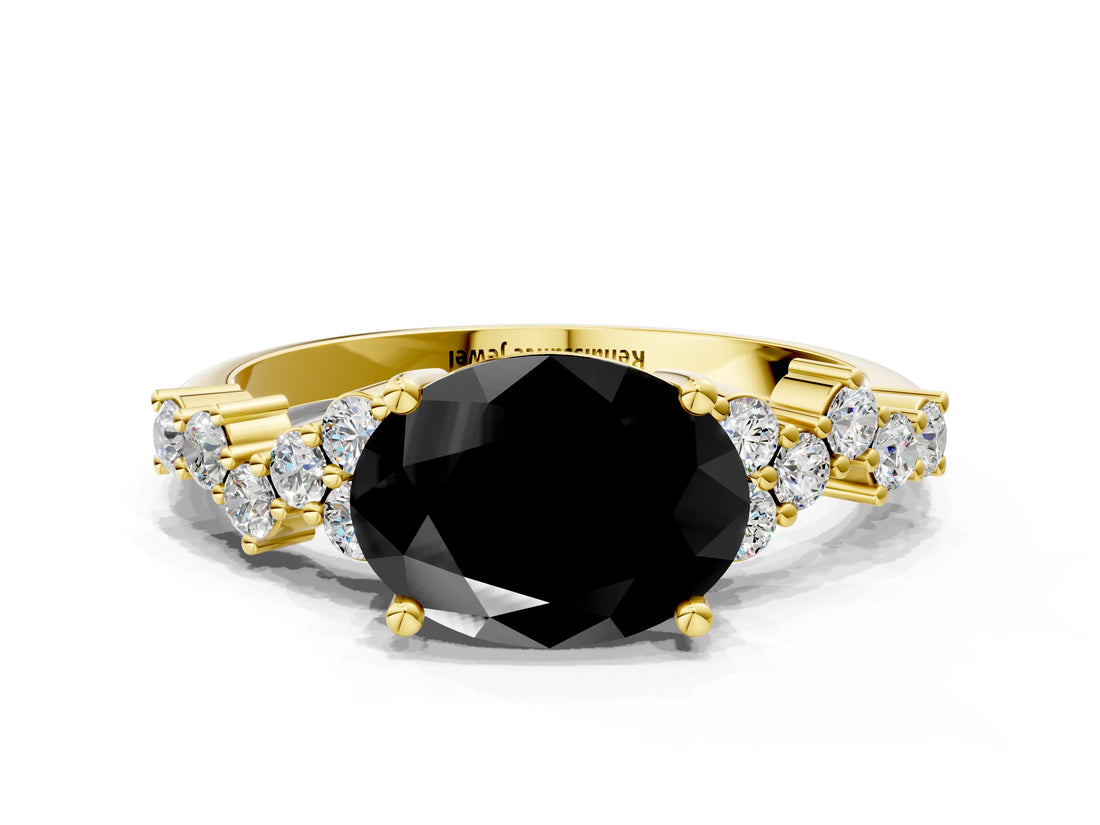 Yellow gold Fancy Black Oval Cut Diamond Cluster Pavé Band with Four-Prong Setting_3