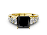 Yellow gold Fancy Black Princess Cut Brilliant Diamond Pavé Band with Six-Prong Setting