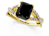 Yellow gold Fancy Black Radiant Cut Diamond Solitaire Ring with Four-Prong Setting and Twisted Pavé Band_1