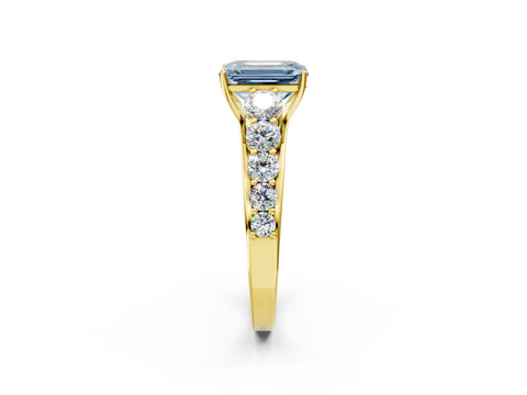 Yellow gold Fancy Blue Emerald Cut Brilliant Diamond Pavé Band with Six-Prong Setting_2