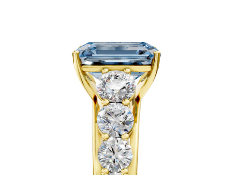 Yellow gold Fancy Blue Emerald Cut Brilliant Diamond Pavé Band with Six-Prong Setting_5