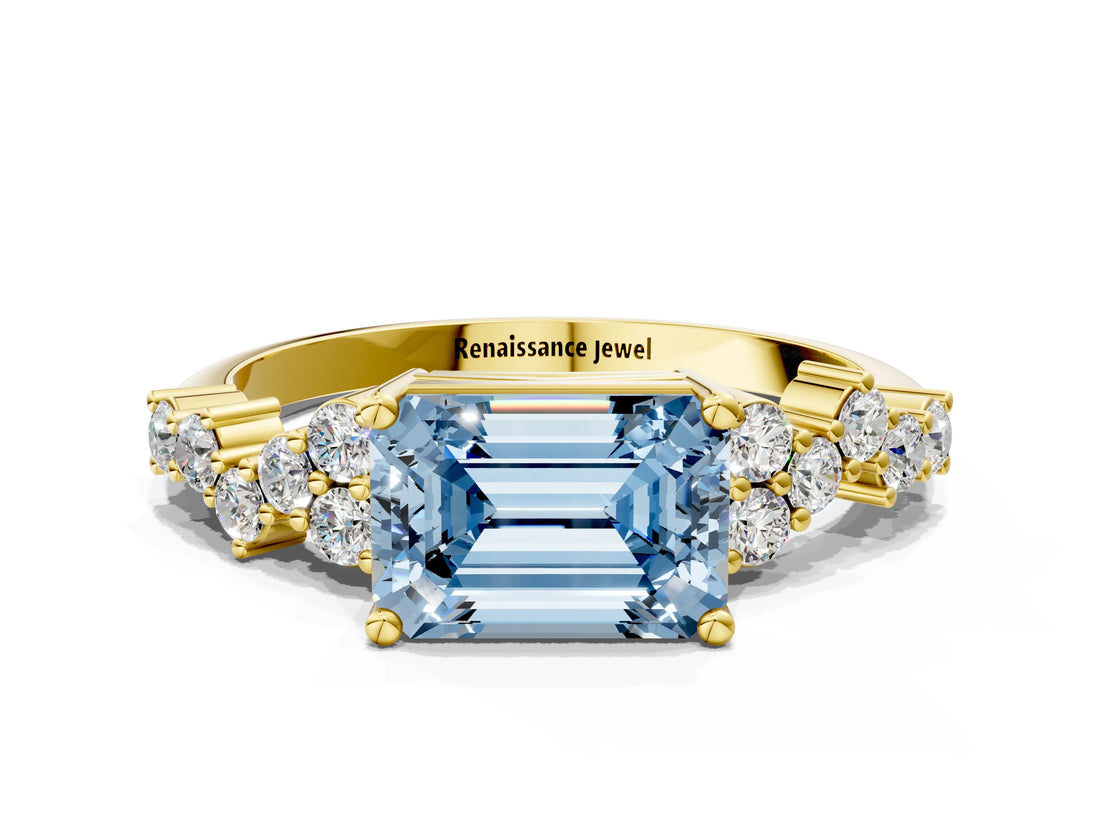 Yellow gold Fancy Blue Emerald Cut Diamond Cluster Pavé Band with Four-Prong Setting_3
