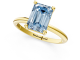 Yellow gold Fancy Blue Emerald  Solitaire Diamond Ring with 4-Prong Setting on a Classic Band_4