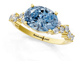 Yellow gold Fancy Blue Oval Cut Diamond Cluster Pavé Band with Four-Prong Setting_4