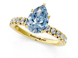 Yellow gold Fancy Blue Pear Cut Diamond Solitaire Pavé Engagement Ring with Round Band and Prong Setting_44