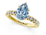 Yellow gold Fancy Blue Pear Cut Diamond Solitaire Pavé Engagement Ring with Round Band and Prong Setting_62