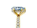 Yellow gold Fancy Blue Pear Cut Diamond Solitaire Ring with Four-Prong Setting and Pavé Band_8