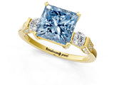 Yellow gold Fancy Blue Princess Cut Brilliant Three-Stone Pave Band with Four-Prong Setting_1