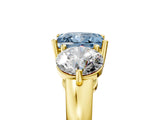 Yellow gold Fancy Blue Princess Cut Diamond Three-Stone Ring with Prong Setting and Classic Band_114
