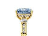 Yellow gold Fancy Blue Radiant Cut Brilliant Three-Stone Pave Band with Four-Prong Setting_5