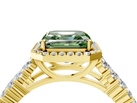 Yellow gold Fancy Green Asscher Cut Halo Pavé Diamond Engagement Ring with Split Shank and Four-Prong Setting_7