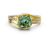 Yellow gold Fancy Green Cushion  Solitaire Diamond Ring with Split Shank and Prong Setting_41