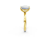 Yellow gold Fancy Green Cushion  and Emerald Cut Toi Moi Ring with Prong Setting_47