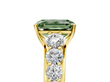 Yellow gold Fancy Green Emerald Cut Brilliant Diamond Pavé Band with Six-Prong Setting_5
