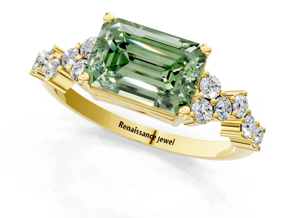 Yellow gold Fancy Green Emerald Cut Diamond Cluster Pavé Band with Four-Prong Setting