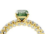 Yellow gold Fancy Green Emerald Cut Diamond Pavé Band Solitaire Ring with Prong Setting_92