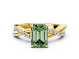 Yellow gold Fancy Green Emerald  Cut Diamond Twisted Band with Pavé Setting and Four-Prong Setting_20