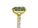 Yellow gold Fancy Green Emerald  Diamond Pavé Band with Six-Prong Setting_36