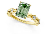 Yellow gold Fancy Green Emerald  Solitaire Bezel-Set Diamond Ring with Beaded Band and Four-Prong Setting_33