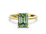 Yellow gold Fancy Green Emerald  Solitaire Diamond Ring with 4-Prong Setting on a Classic Band_3