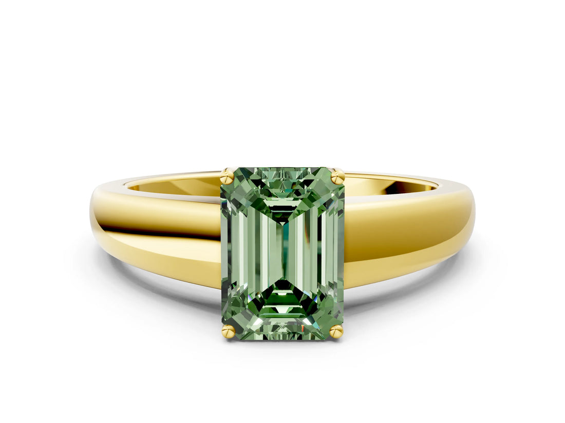 Yellow gold Fancy Green Emerald  Solitaire Diamond Ring with Tapered Band and Four-Prong Setting_49