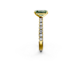 Yellow gold Fancy Green Emerald  Solitaire Pavé Band with Four-Prong Setting_122