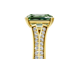 Yellow gold Fancy Green Emerald  Solitaire Pave Split Shank Engagement Ring with Six-Prong Setting_42