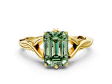 Yellow gold Fancy Green Emerald  Solitaire Twist Band Six-Prong Setting 1