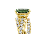 Yellow gold Fancy Green Emerald  Solitaire Twist Band with Pavé Setting and Four-Prong Setting_120