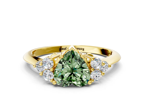 Yellow gold Fancy Green Heart Cut Cut Diamond Cluster Ring with Solitaire Band and Four-Prong Setting