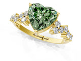 Yellow gold Fancy Green Heart Cut Diamond Cluster Pavé Band with Four-Prong Setting_4