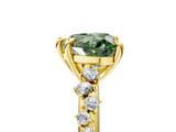 Yellow gold Fancy Green Heart  Cut Diamond Vine Band with Four-Prong Setting_5