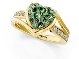 Yellow gold Fancy Green Heart  Solitaire Diamond Ring with Split Shank and Prong Setting_35