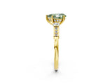 Yellow gold Fancy Green Pear Cut Brilliant Three-Stone Pave Band with Four-Prong Setting_2