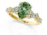 Yellow gold Fancy Green Pear Cut Diamond Cluster Pavé Band with Four-Prong Setting_4