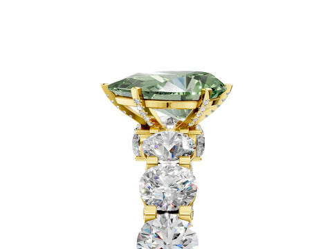 Yellow gold Fancy Green Pear Cut Diamond Side Stone Engagement Ring with Four-Prong Setting_41