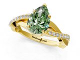 Yellow gold Fancy Green Pear  Cut Diamond Twisted Band Engagement Ring with Prong Setting_4