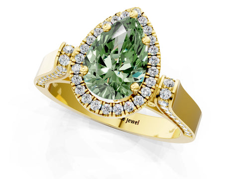 Yellow gold Fancy Green Pear Cut Halo Round Diamond Twist Band with Four-Prong Setting_1