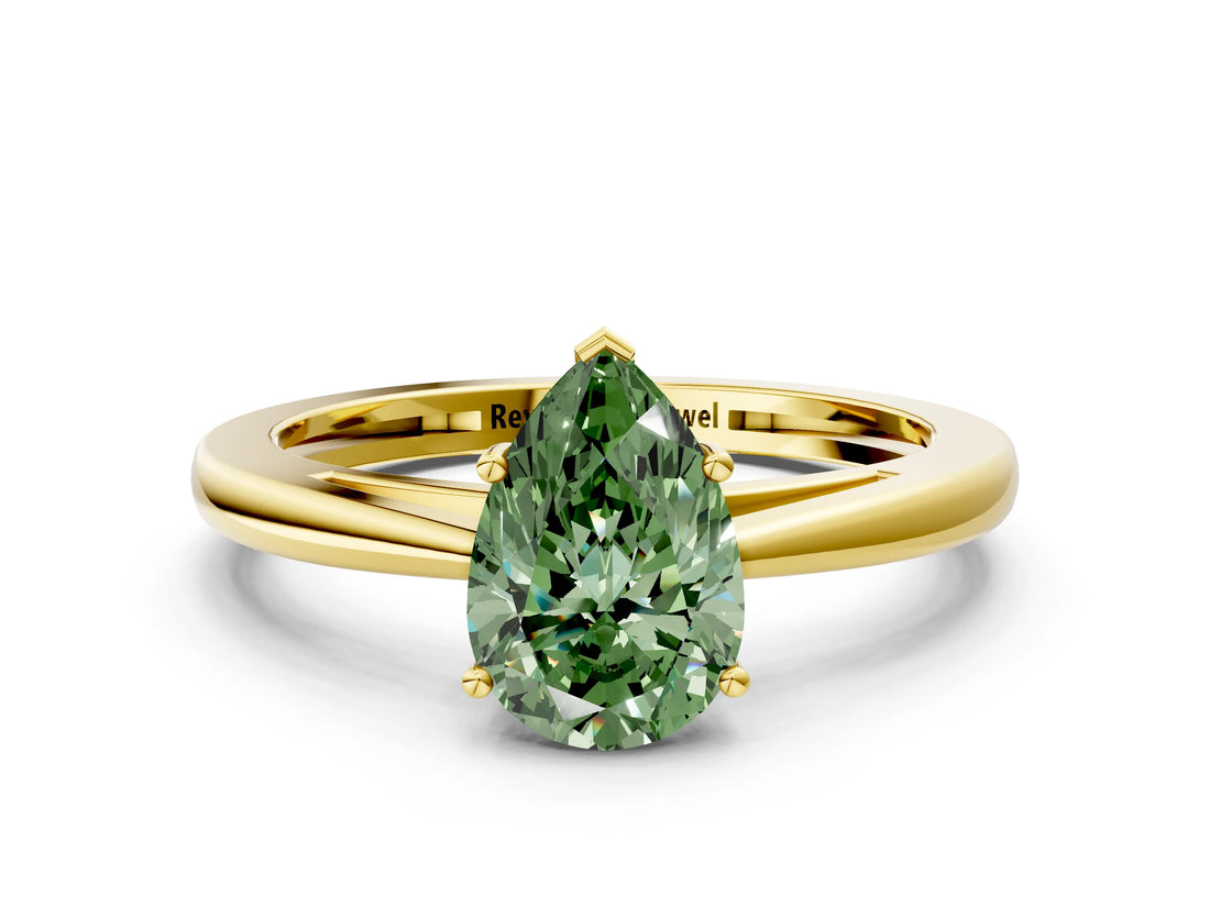 Yellow gold Fancy Green Pear  Solitaire Diamond Ring with Split Shank and Four-Prong Setting_12