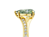 Yellow gold Fancy Green Pear  Solitaire Pavé Band with Four-Prong Setting_33
