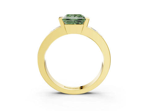 Yellow gold Fancy Green Princess Cut Brilliant Channel-Set Diamond Ring with Bezel Prong Setting_3