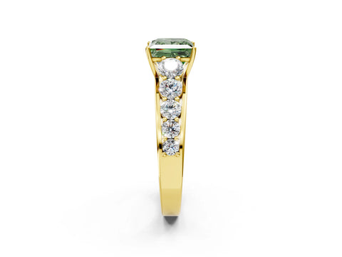 Yellow gold Fancy Green Princess Cut Brilliant Diamond Pavé Band with Six-Prong Setting_2