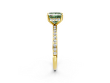 Yellow gold Fancy Green Princess  Cut Diamond Pavé Band Ring with Four-Prong Setting_2